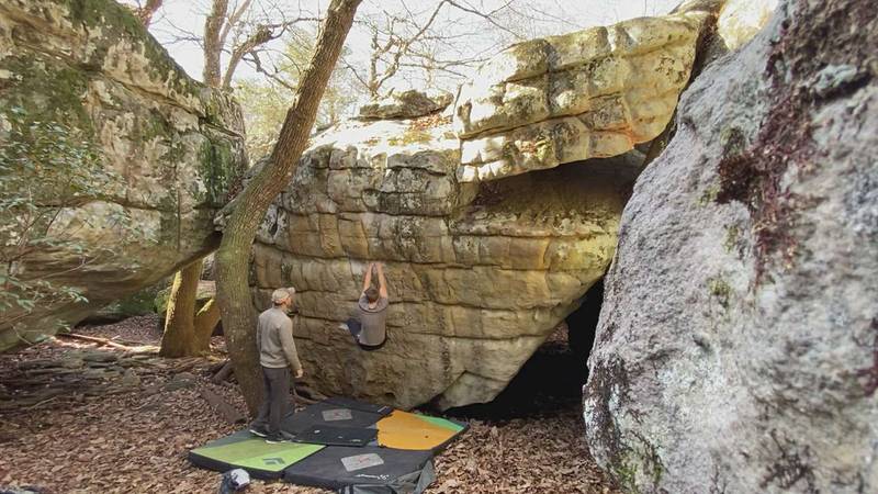 Ninja Camp Face v7 - The Citadel, The Citadel Bouldering - Watch Beta Videos